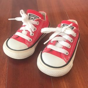 Red converse